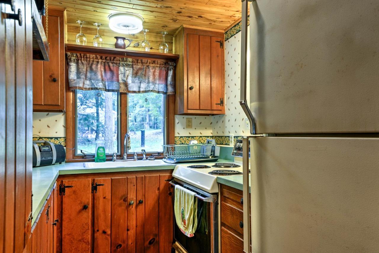 Вилла Rustic Bedford Cabin Near Hunting And Fishing Экстерьер фото
